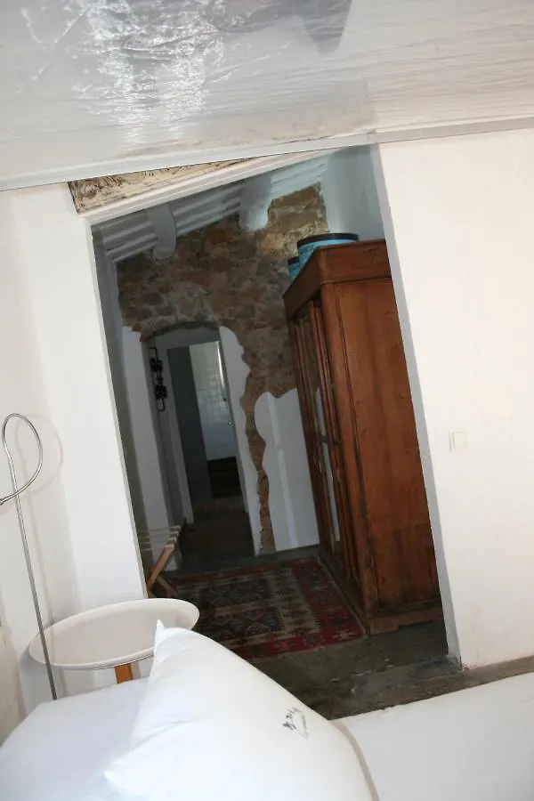 Le Rondini Bed & Breakfast Montras
